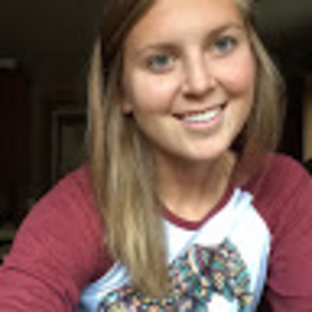 Meet your Posher, Michaela